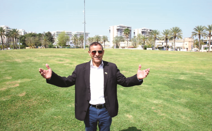 ראש עיריית ראש העין שלום בן משה ראש עיריית ראש העין שלום בן משה